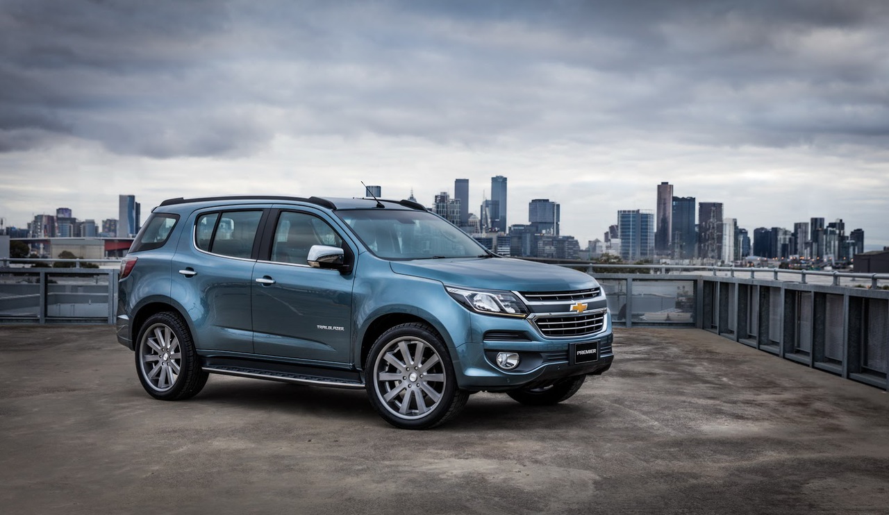 Обновленные внедорожники Chevrolet станут престижнее
