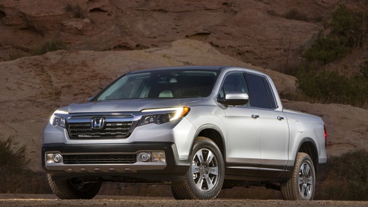 В Детройте продемонстрировано новое поколение пикапов Ridgeline от Honda