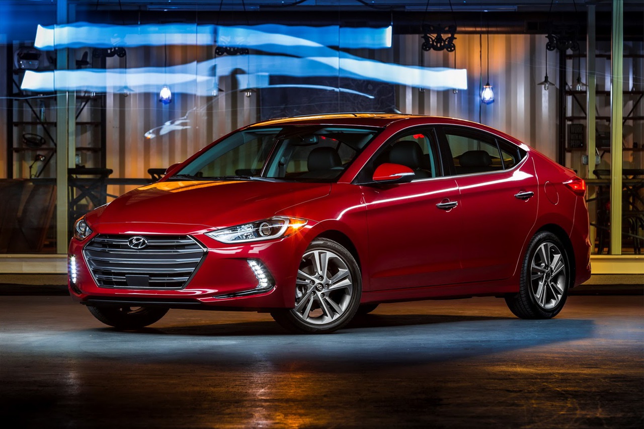Hyundai ������ � ���-�������� ����� Elantra