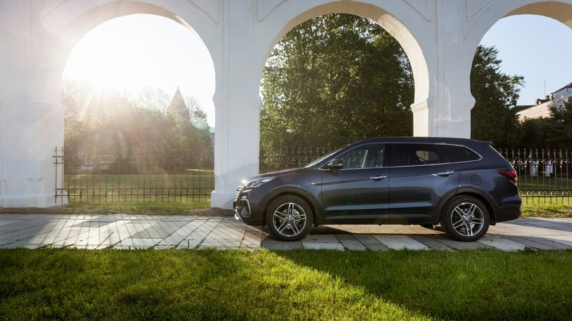 Hyundai Grand Santa Fe: ����� �������� ����� ���������