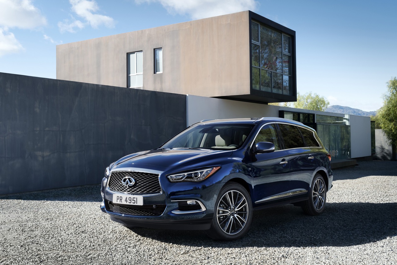 Infiniti продемонстрировала в Детройте обновленный QX60