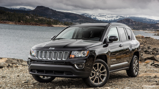 ����� Dodge � Jeep �������� 43 ����� ����������� � �������� �������