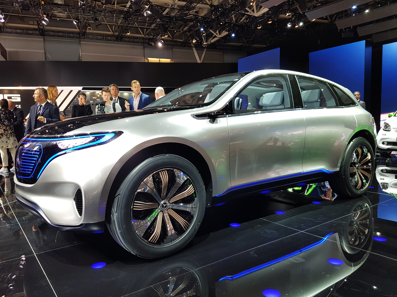 Daimler ������� �������� �������������