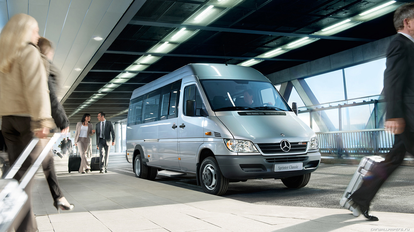 Mazda и Mercedes-Benz запускают сервисные кампании по ремонту Mazda 6 и Sprinter