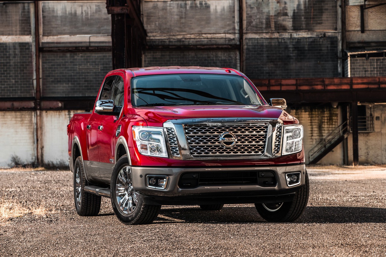 Nissan привез в Чикаго обновленный пикап Titan