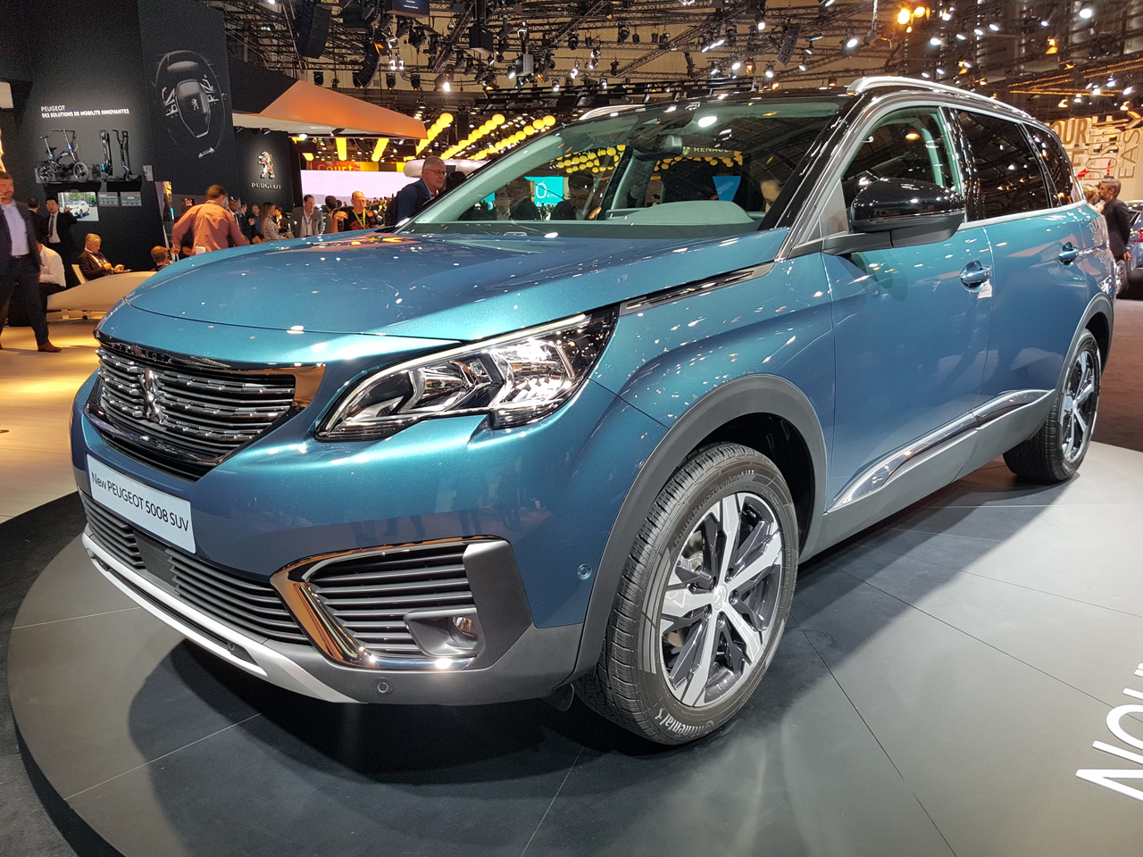 Перевоплощение Peugeot 5008 произошло и было продемонстрировано