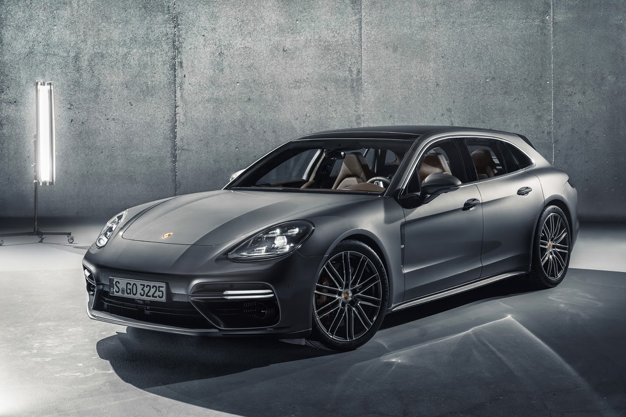 Новая Porsche Panamera - для дачи и туризма как раз то, что нужно