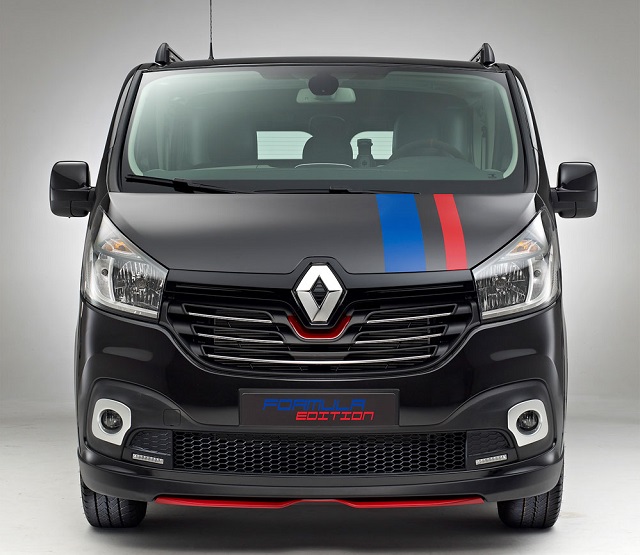 �������� Renault ������ ��������� ������������ � ����� �-1