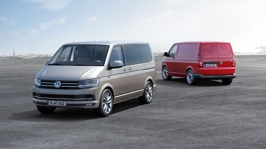 Объявлен старт отзывной компании Volkswagen Multivan и Transporter