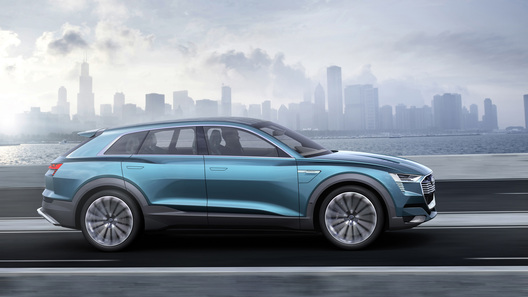 Audi может показать кроссовер на топливных элементах