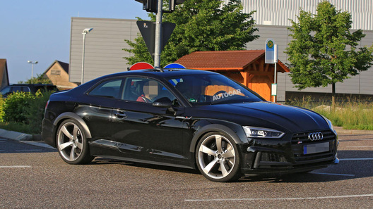 Audi ��������� �������� ���� ������ ����������� ���� RS5