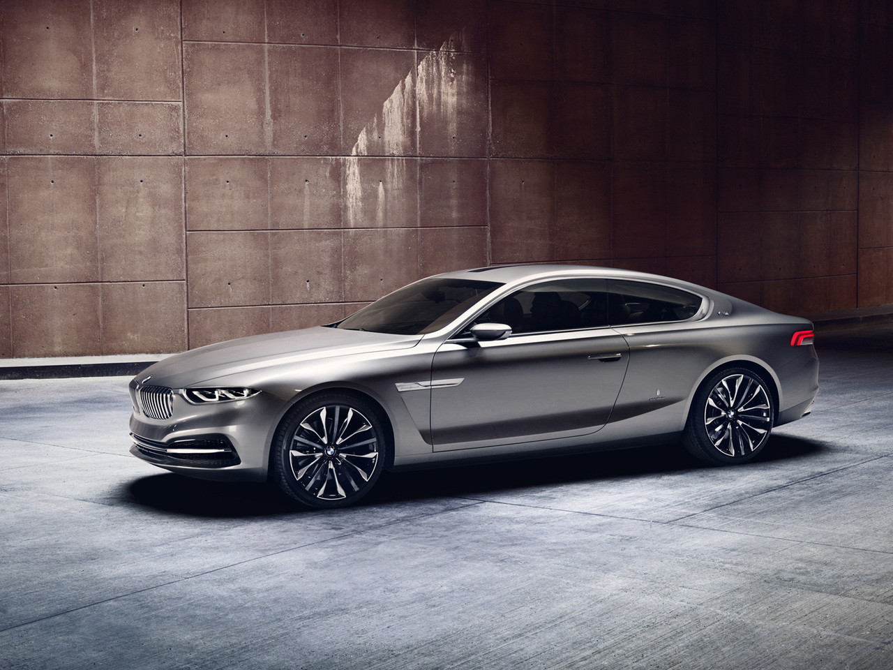 BMW M8 ����: ������ ������� �� ��������� �������������