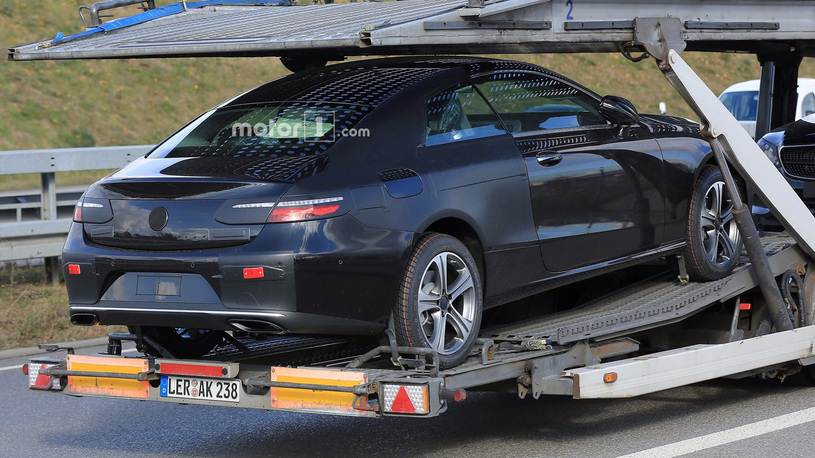 Дебют нового купе Mercedes-Benz уже совсем скоро