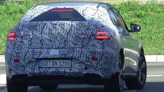 ����� ������ �����-���� �� Mercedes �������� �� �������� ��������