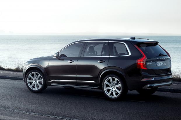 ������� Volvo ����������� ����������� ������ XC90 2015