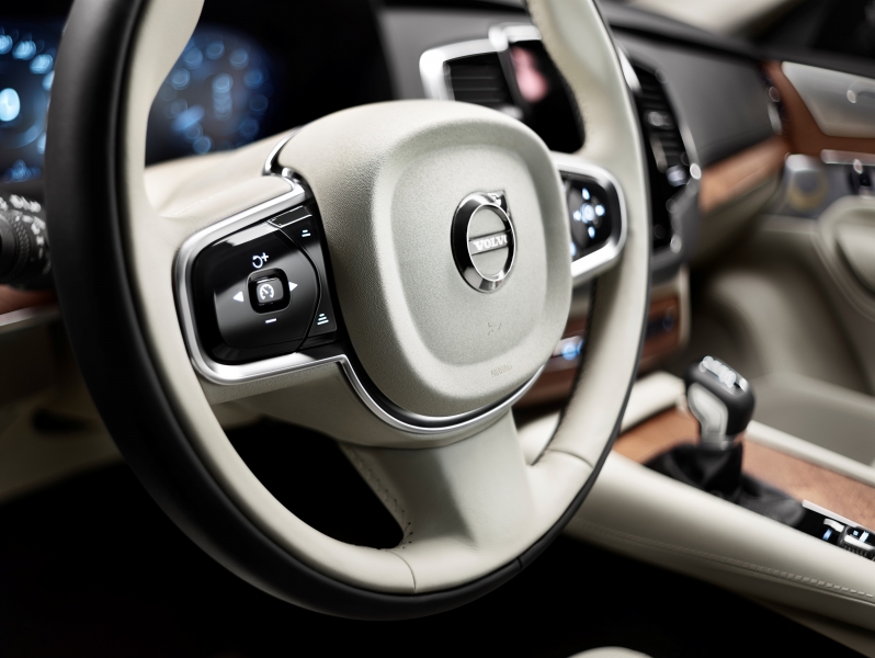 ����������� Volvo S80 ����������� ���������� � �� Volvo XC90