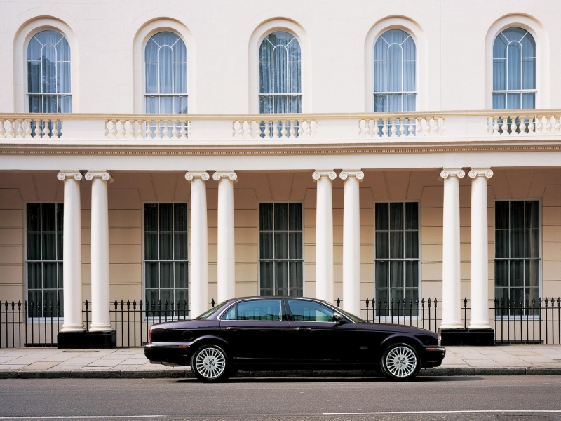 Jaguar Daimler Super Eight ������������� ����